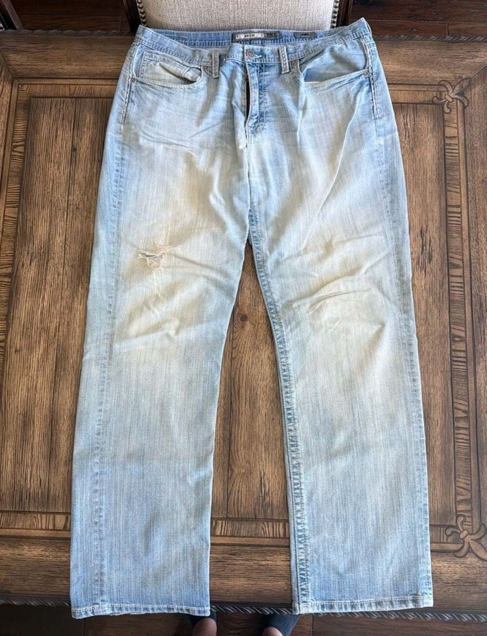 BKE Seth Regular Straight Fit Distressed Light Wash Jeans 38L